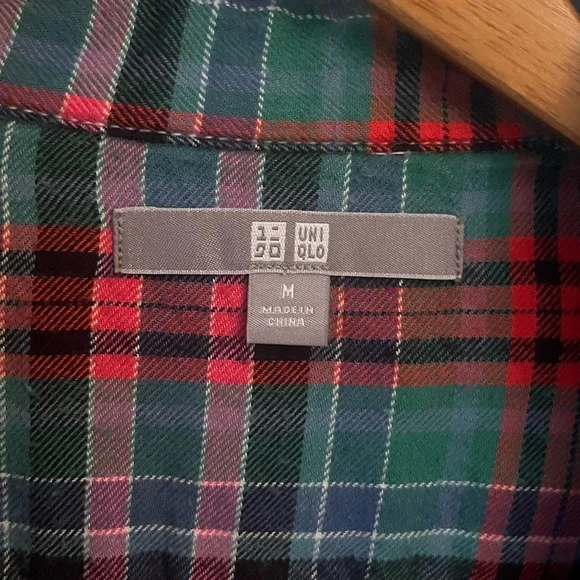 Uniqlo Button Down Shirt - Picture 3 of 3